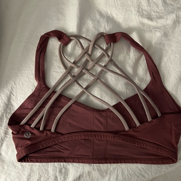 Lululemon bra - Picture 2 of 3